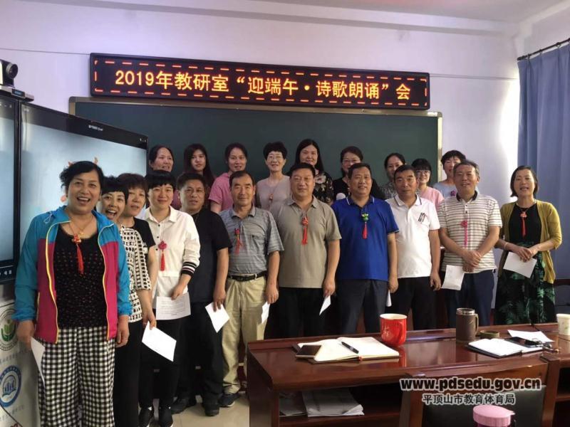 ad4d455beeb64a86a574a789d2ce47c9.jpg ad4d455beeb64a86a574a789d2ce47c9.jpg