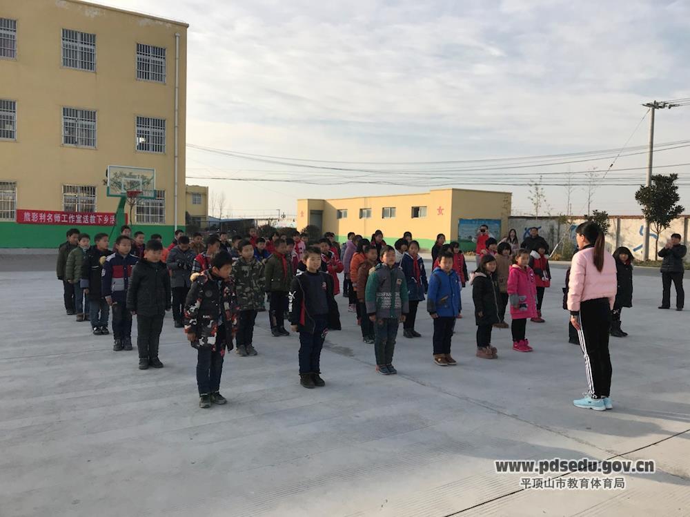 b25877c19fe84bb9b768860a63d9d785.jpeg b25877c19fe84bb9b768860a63d9d785.jpeg