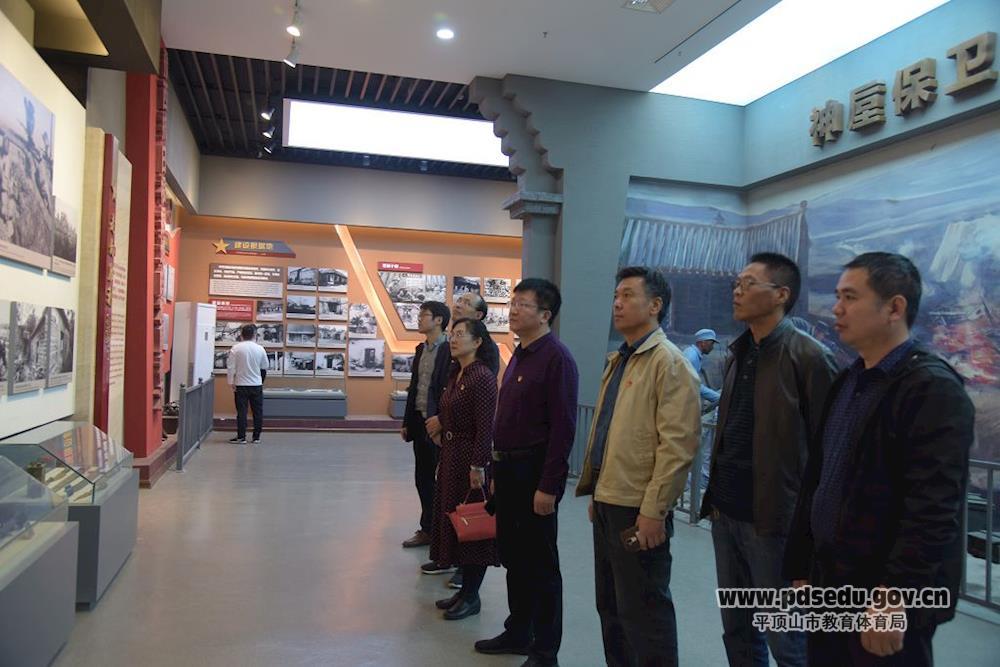 8c213b4afeb04aa6b45e05f3c62425f8.jpg 8c213b4afeb04aa6b45e05f3c62425f8.jpg