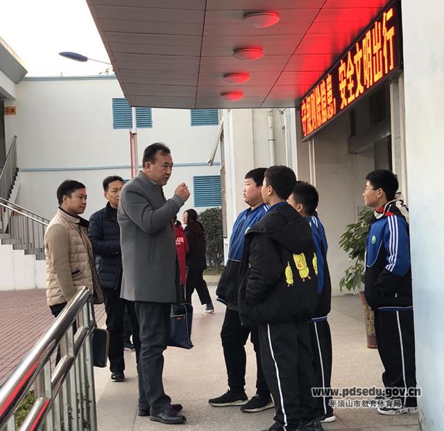 0b7db6eb50244841a38b2cfe0e4f1ba2.jpg 0b7db6eb50244841a38b2cfe0e4f1ba2.jpg