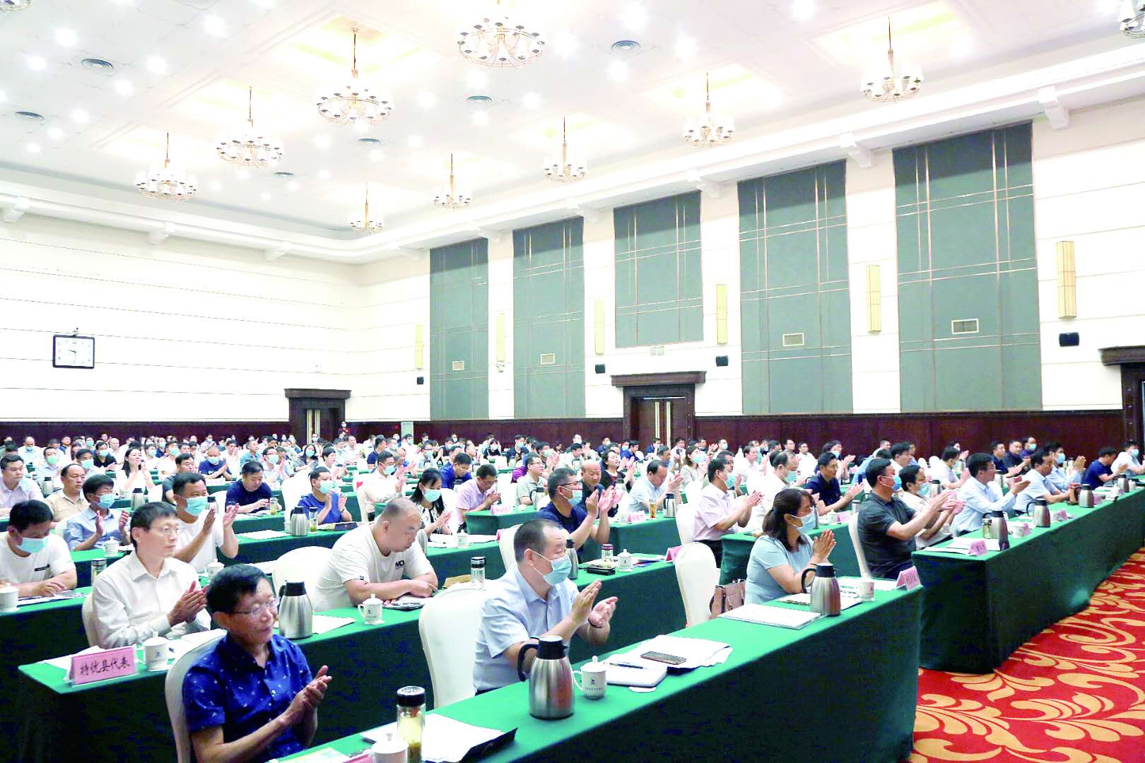 1590202895565356.jpg 05f79d666f2d49b60782a88064da7b3.jpg