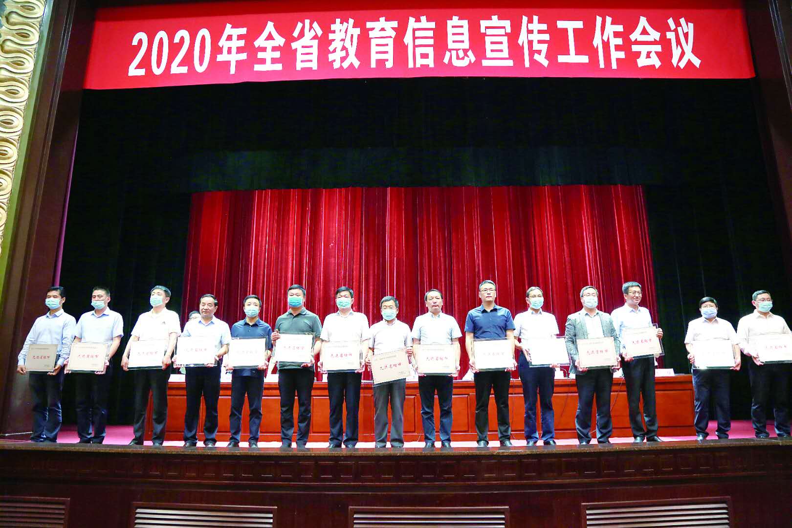 1590202960547247.jpg 345850c6851cdf673bfe2c054238716.jpg