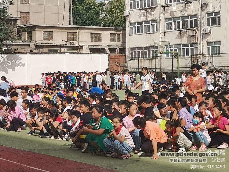 b9cd47cb3efc4499ac442683443a4986.jpg b9cd47cb3efc4499ac442683443a4986.jpg