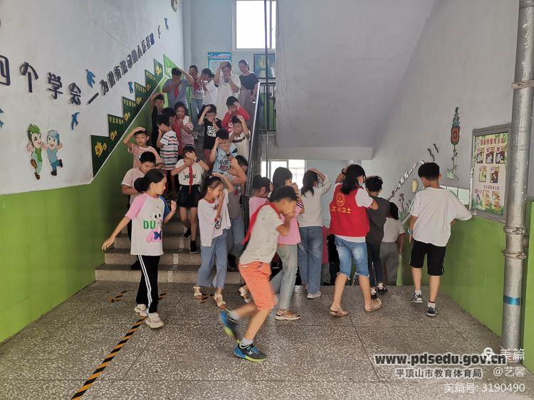 da70fa9ca8534c71986435fa4d5d31fe.jpg da70fa9ca8534c71986435fa4d5d31fe.jpg