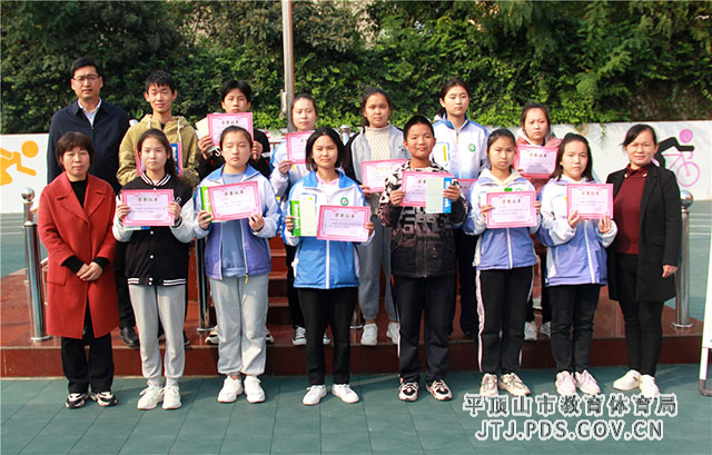 IMG_4923.jpg IMG_4923.jpg