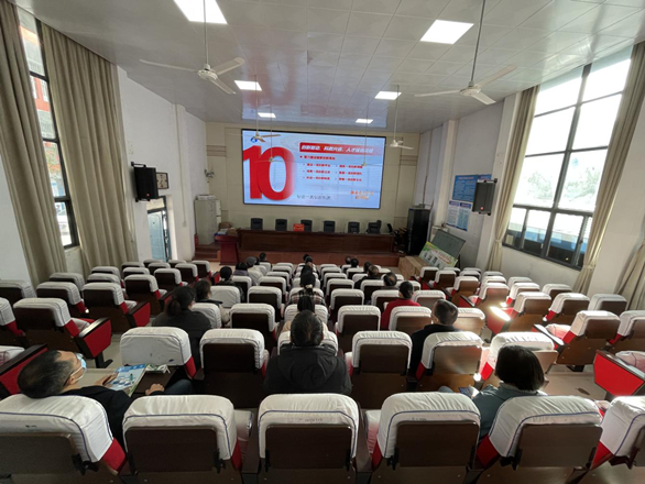 2021-11-11师生观看省第十一次党代会 2-234.png