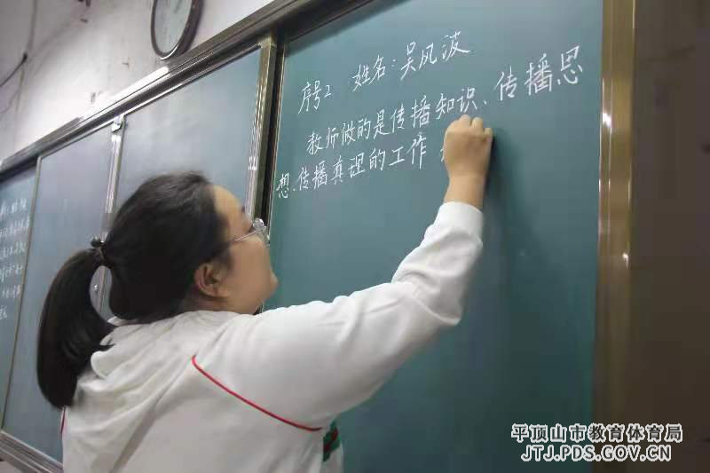 webwxgetmsgimg.jpg webwxgetmsgimg.jpg