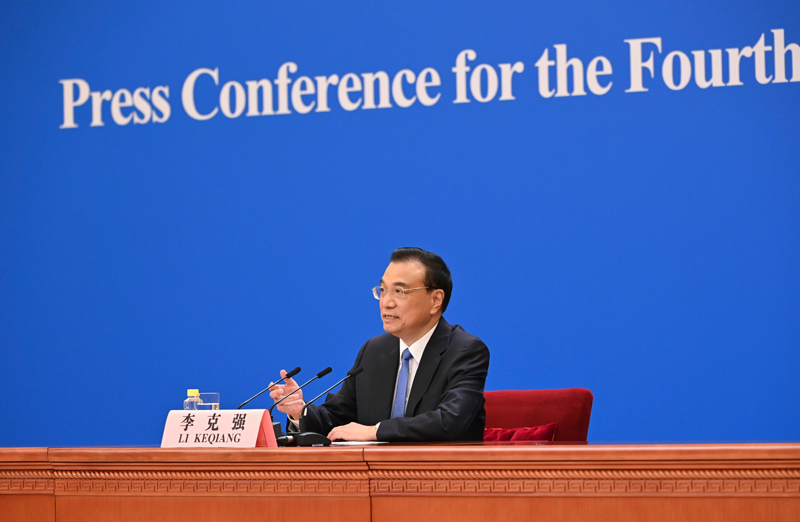 e3b97f584f87484b80de299ae9f39826.jpg e3b97f584f87484b80de299ae9f39826.jpg