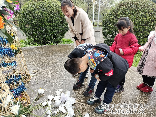 2ccfc003c219126ecb19614a7d1b3bc_副本.jpg 2ccfc003c219126ecb19614a7d1b3bc_副本.jpg