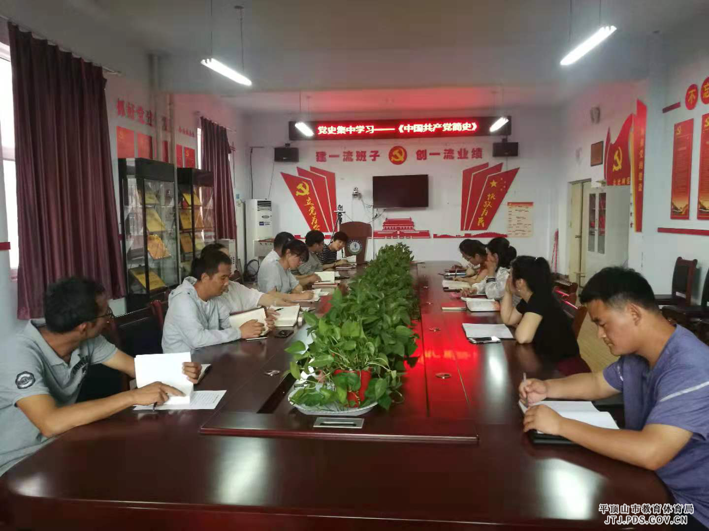 图片2.png 图片2.png