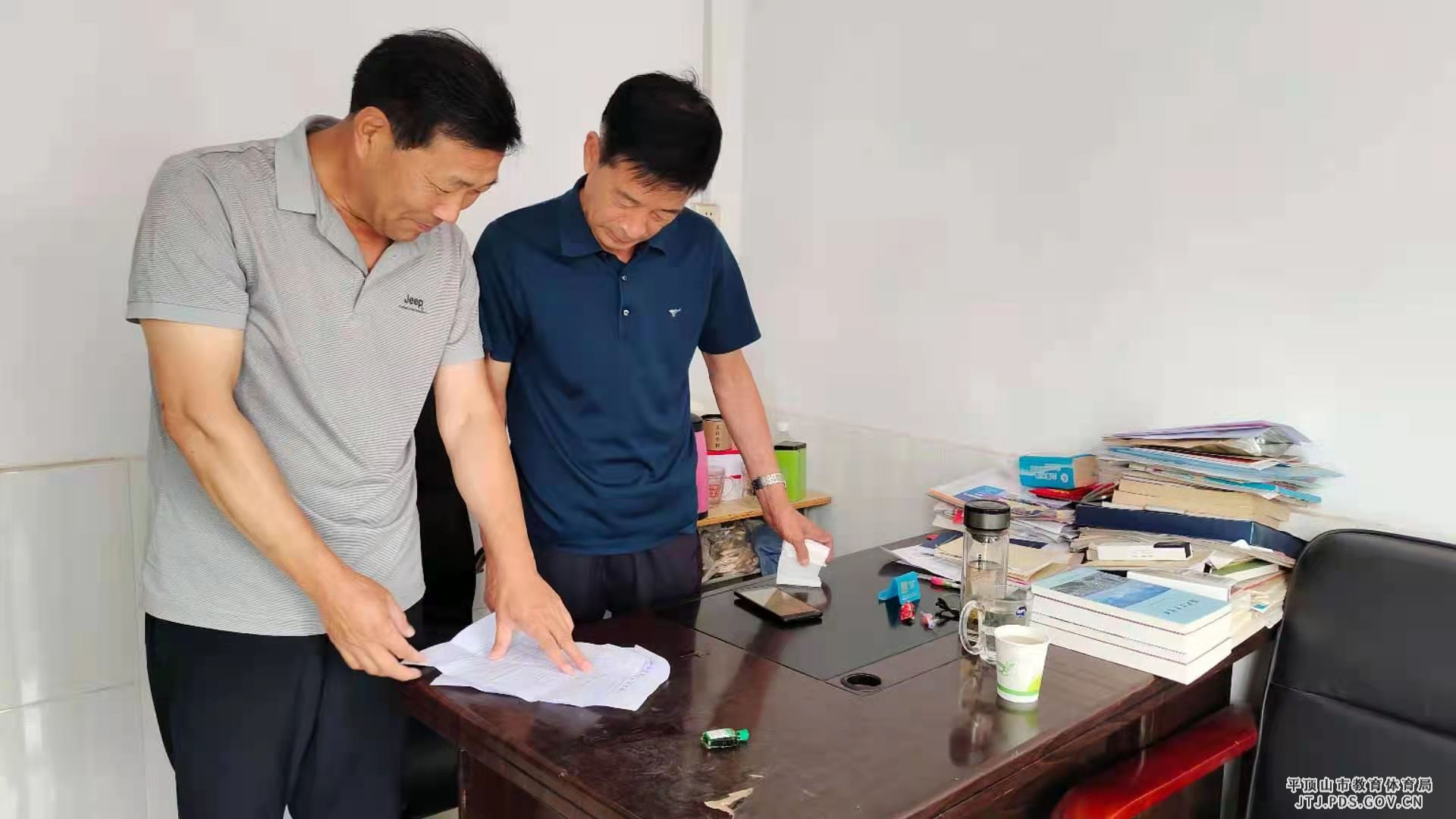 194578815.jpg 194578815.jpg