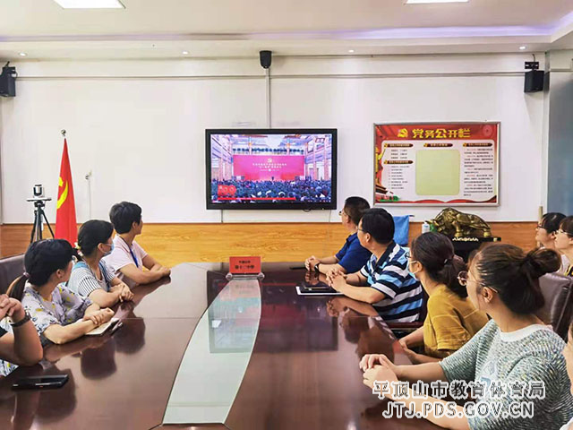 十二中.jpg 十二中.jpg