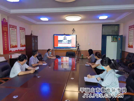 平顶山市育才中学思政课教师积极参加 2-253.png 平顶山市育才中学思政课教师积极参加 2-253.png