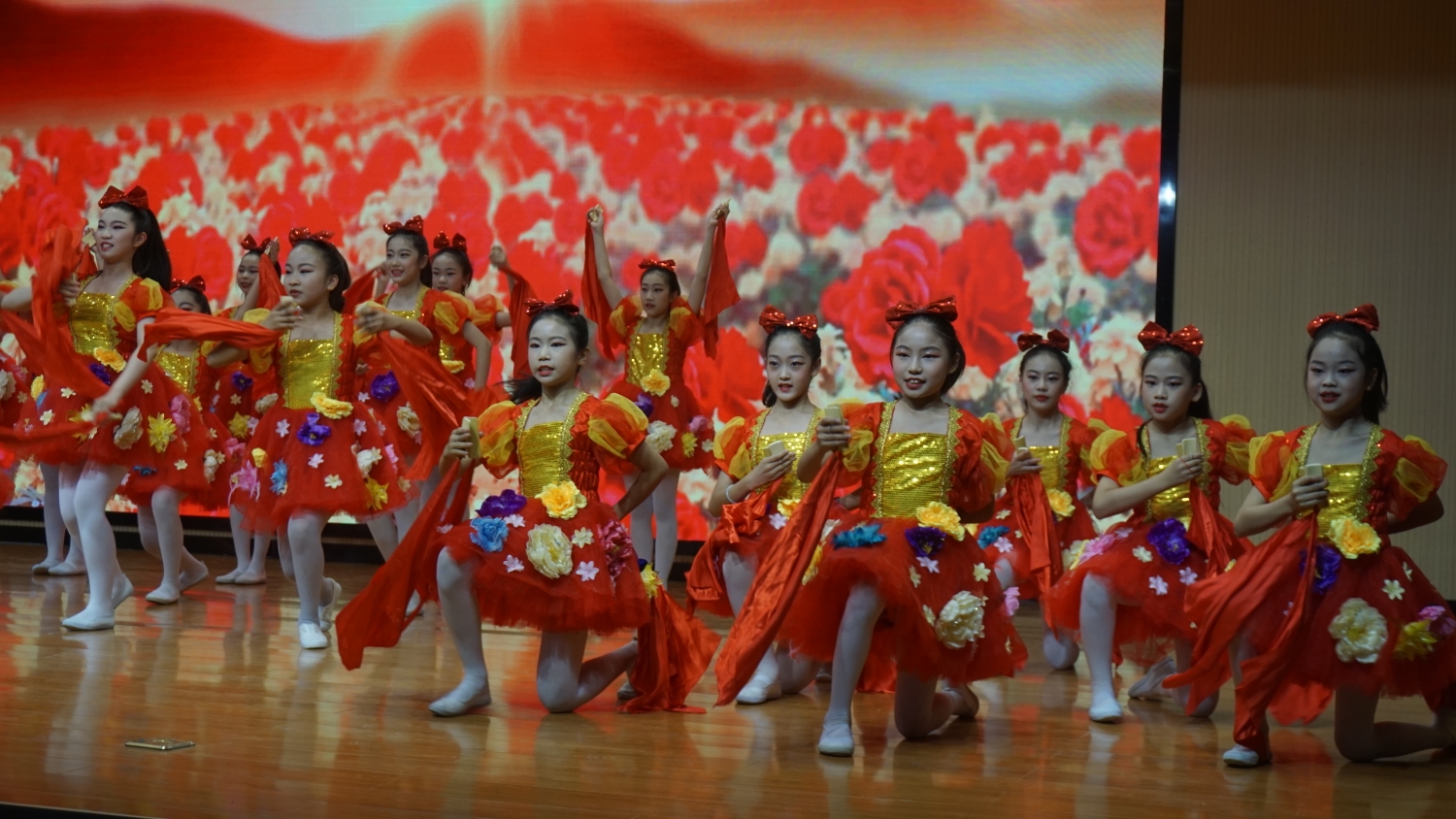 2058730328.jpg 2058730328.jpg