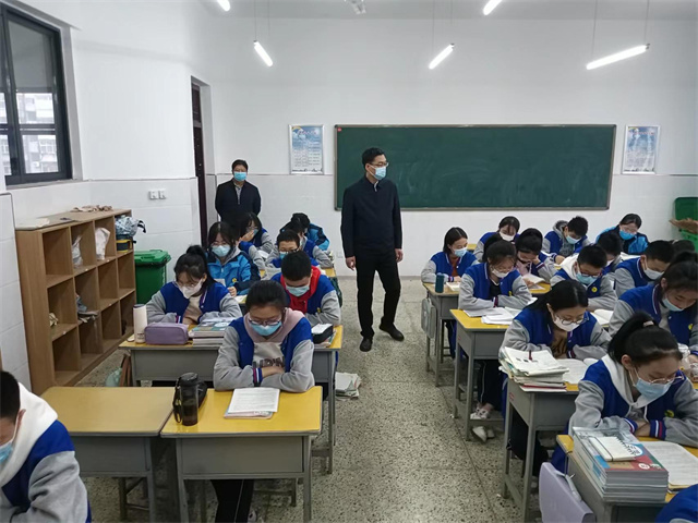 图片5.jpg 图片5.jpg