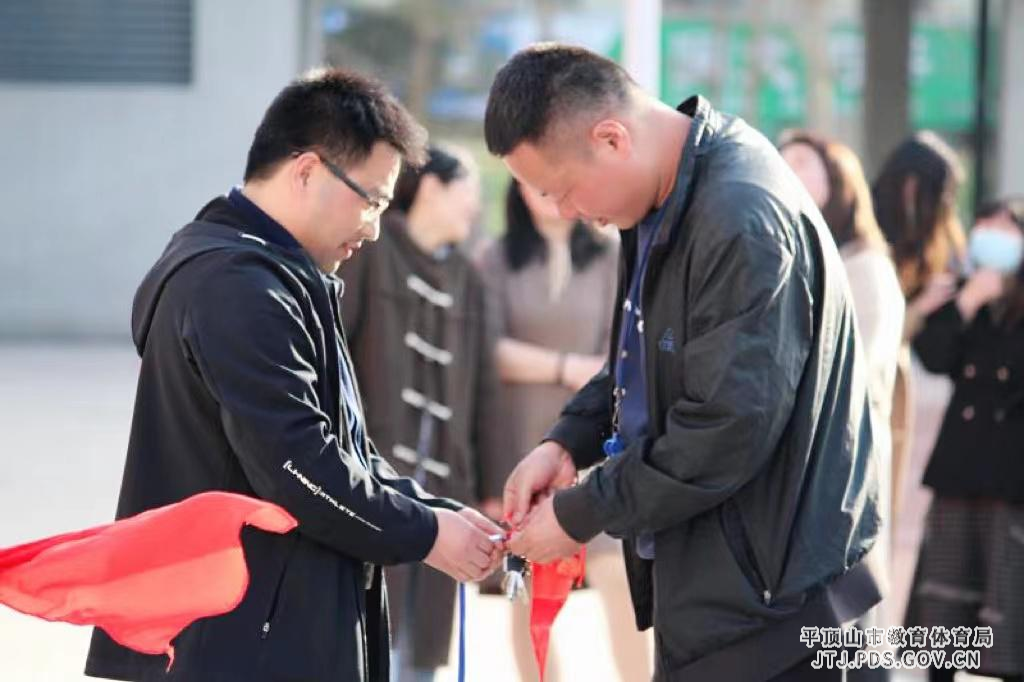 图片2.jpg 图片2.jpg