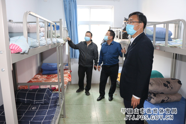 IMG_9215.jpg IMG_9215.jpg