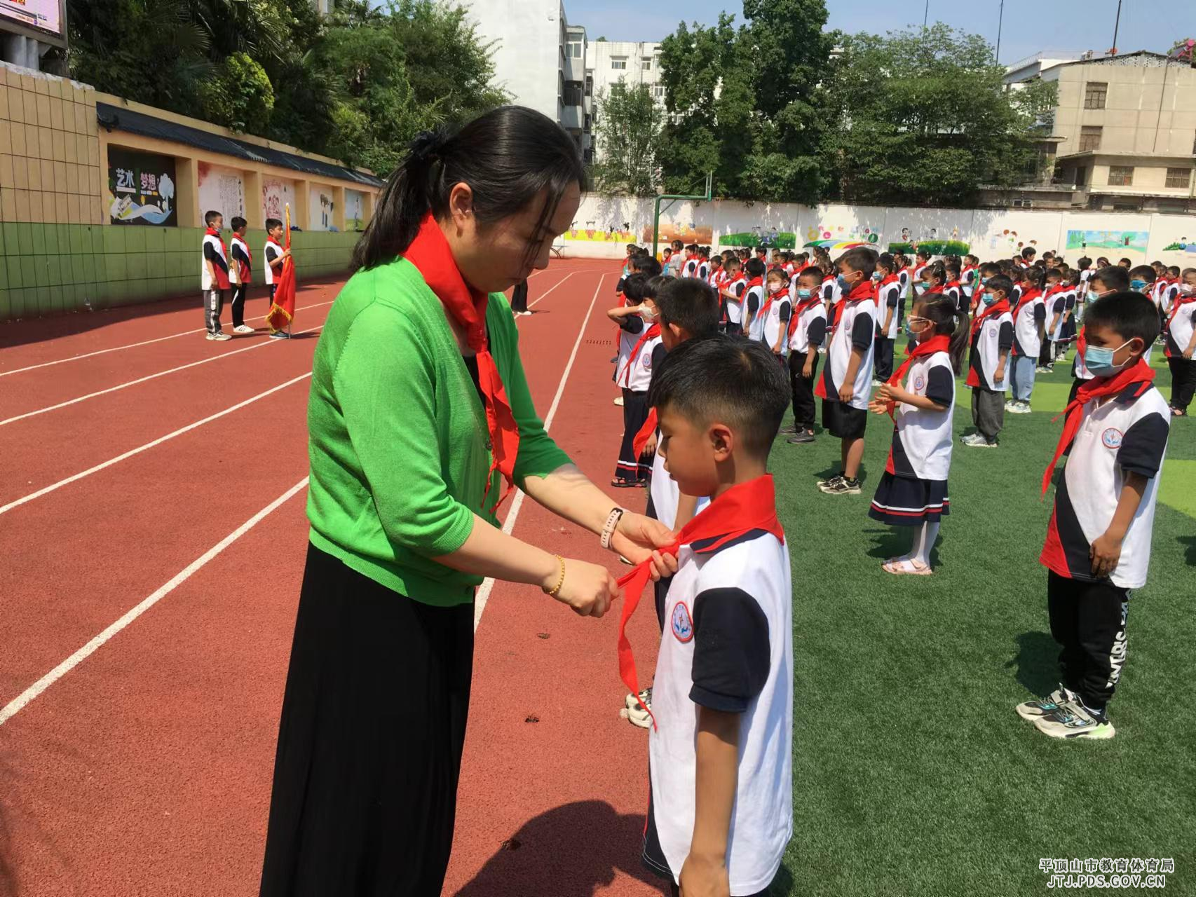 图片3.jpg 图片3.jpg