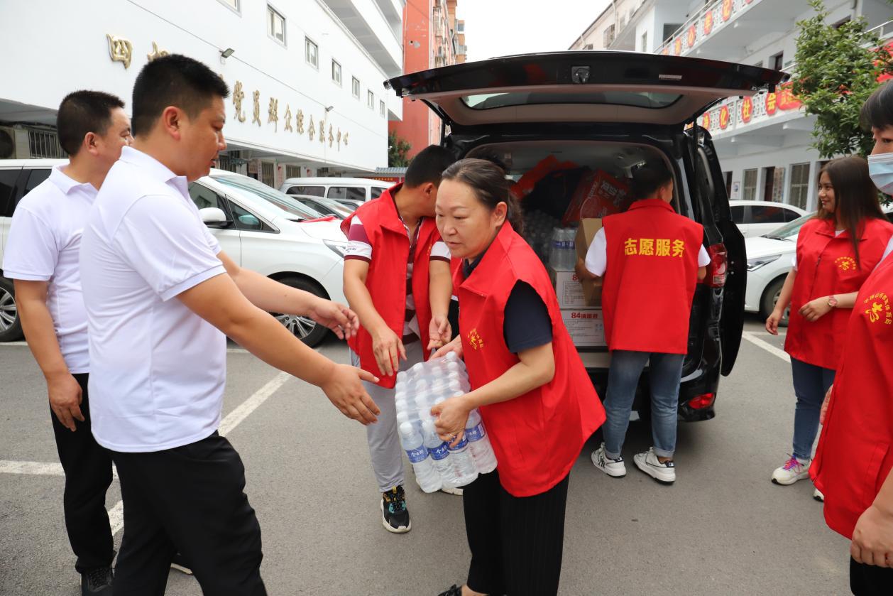 图片4.jpg 图片4.jpg