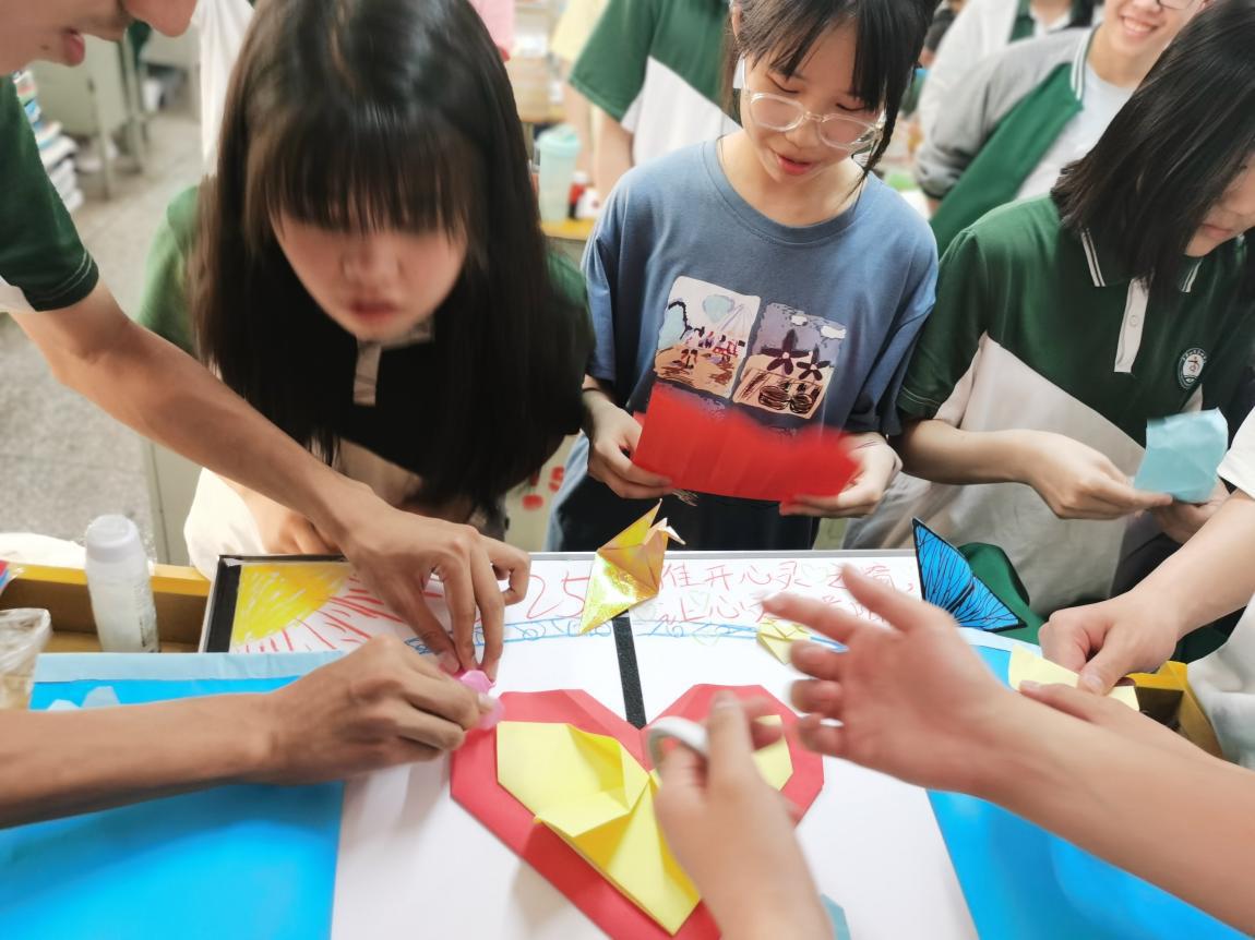 图片4.jpg 图片4.jpg