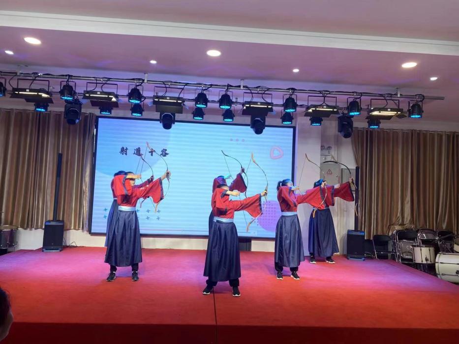 图片2.jpg 图片2.jpg