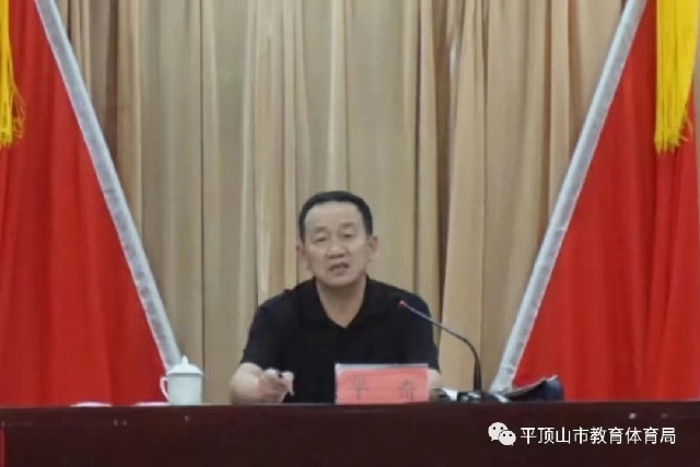 1858934049.jpg 1858934049.jpg