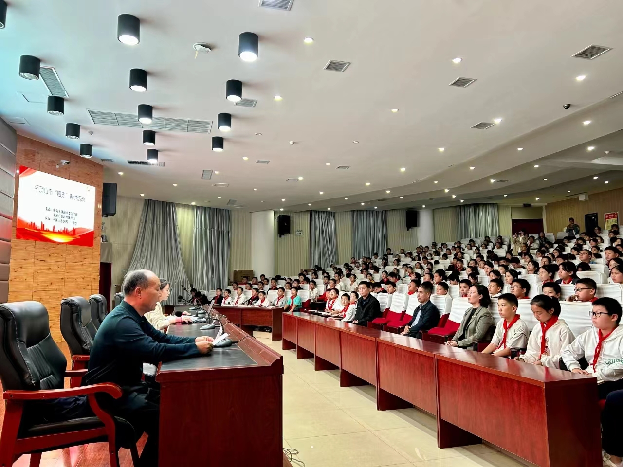 1820310842.jpg 1820310842.jpg