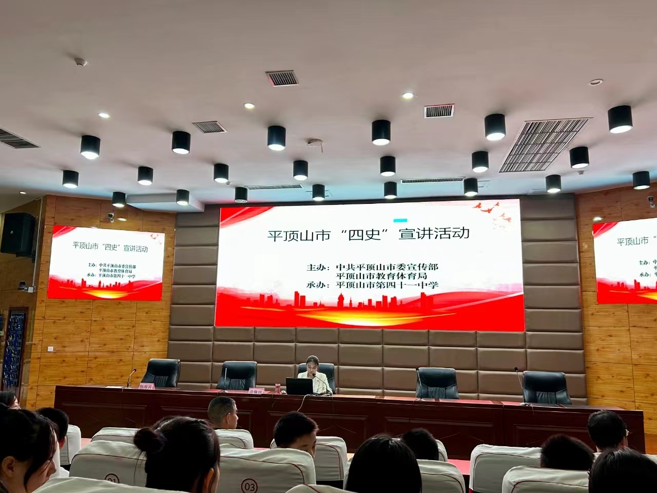 908074059.jpg 908074059.jpg