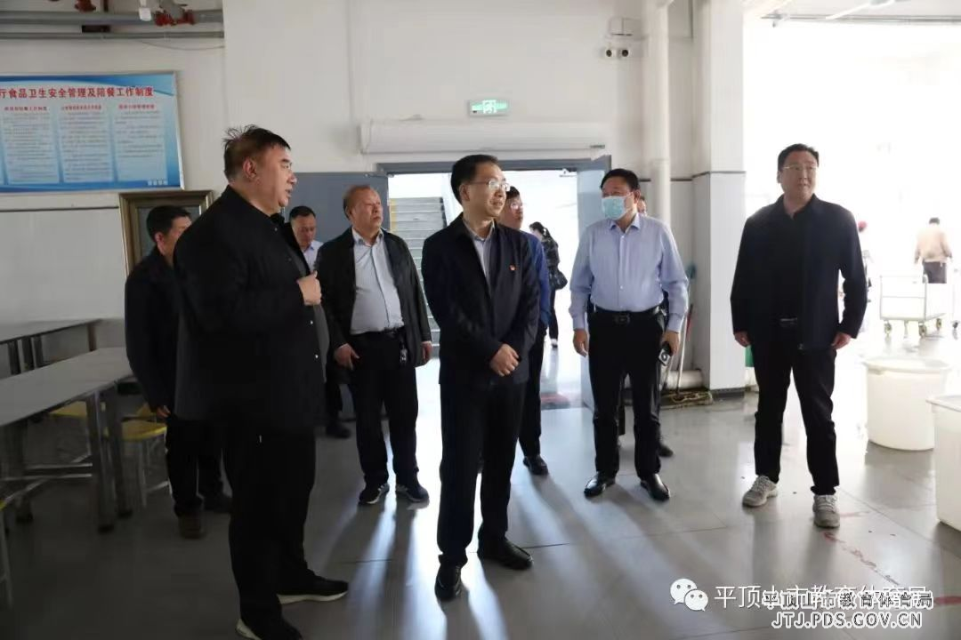 webwxgetmsgimg.jpg webwxgetmsgimg.jpg