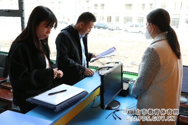 620249856.jpg 620249856.jpg