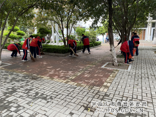 2023年清明节主题党团队日活动新闻稿(1)625.png 2023年清明节主题党团队日活动新闻稿(1)625.png