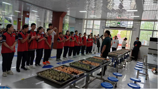 市四十六中:共度和谐端午 传承优秀传统138.png 市四十六中:共度和谐端午 传承优秀传统138.png