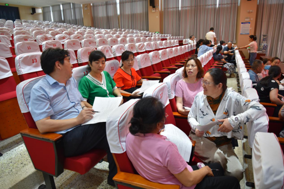 平顶山市第四十二中学2023年度教职工代表大会简报(1)483.png 平顶山市第四十二中学2023年度教职工代表大会简报(1)483.png