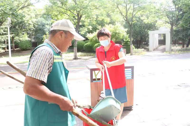 1383797590.jpg 1383797590.jpg