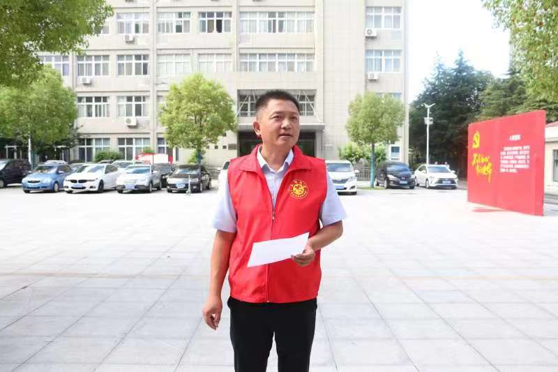 526606961.jpg 526606961.jpg