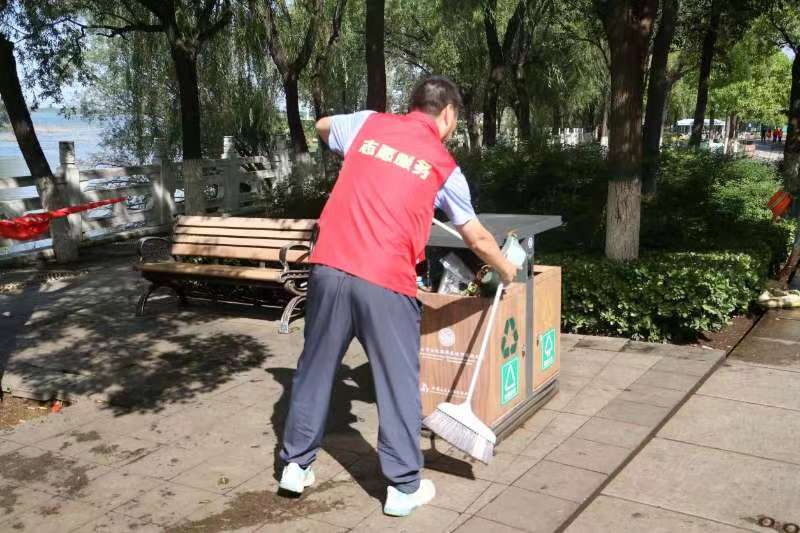 2063759432.jpg 2063759432.jpg