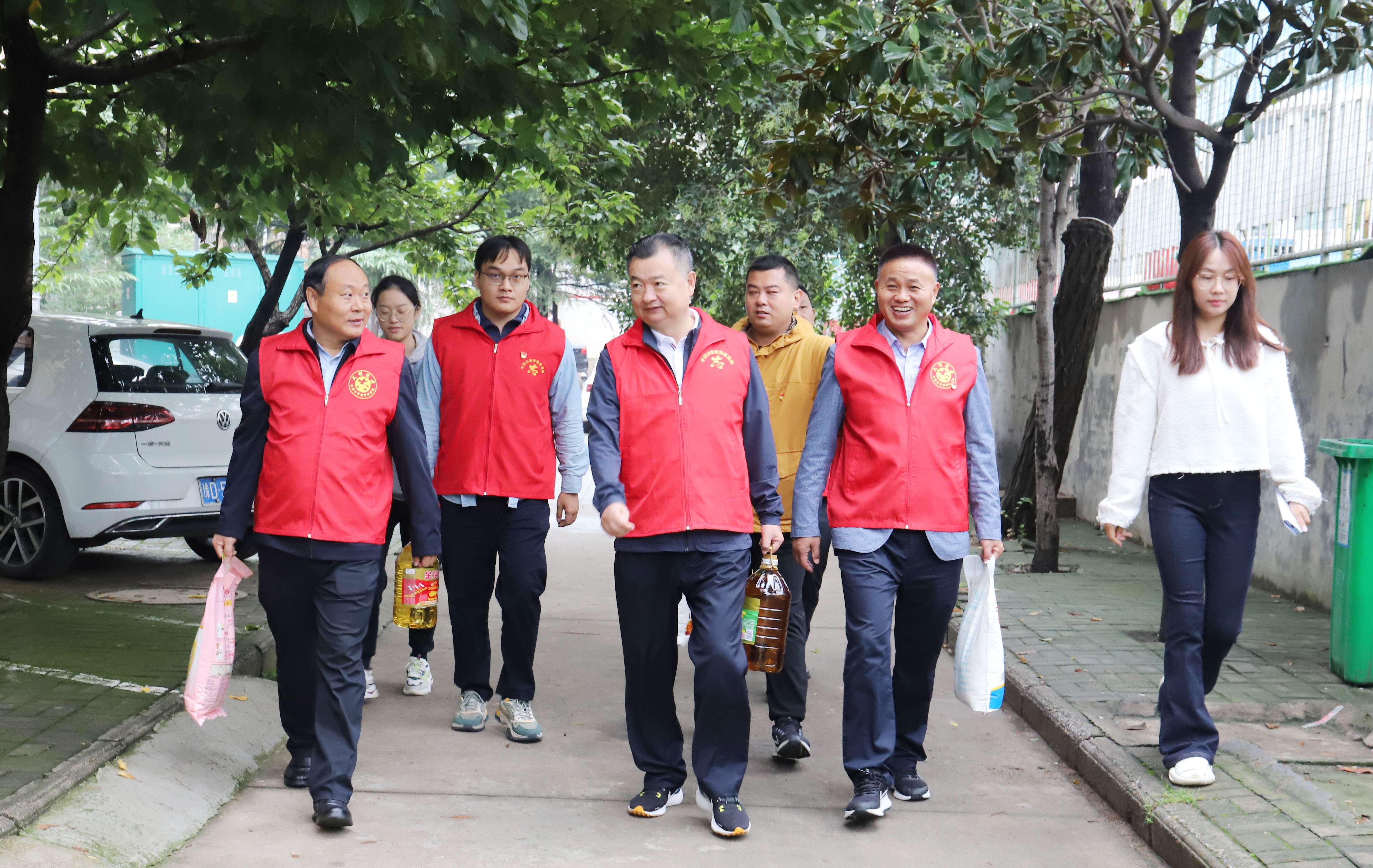 d39d7be2638271421094b25a88f002f.jpg d39d7be2638271421094b25a88f002f.jpg