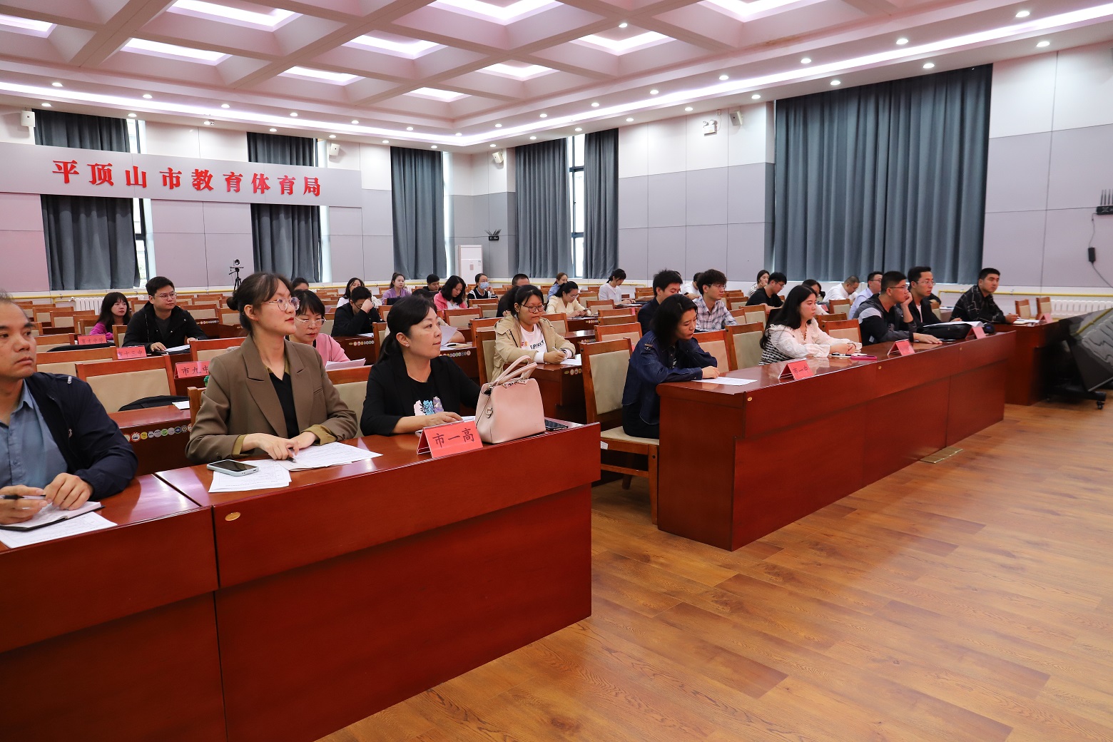 IMG_2115.JPG IMG_2115.JPG