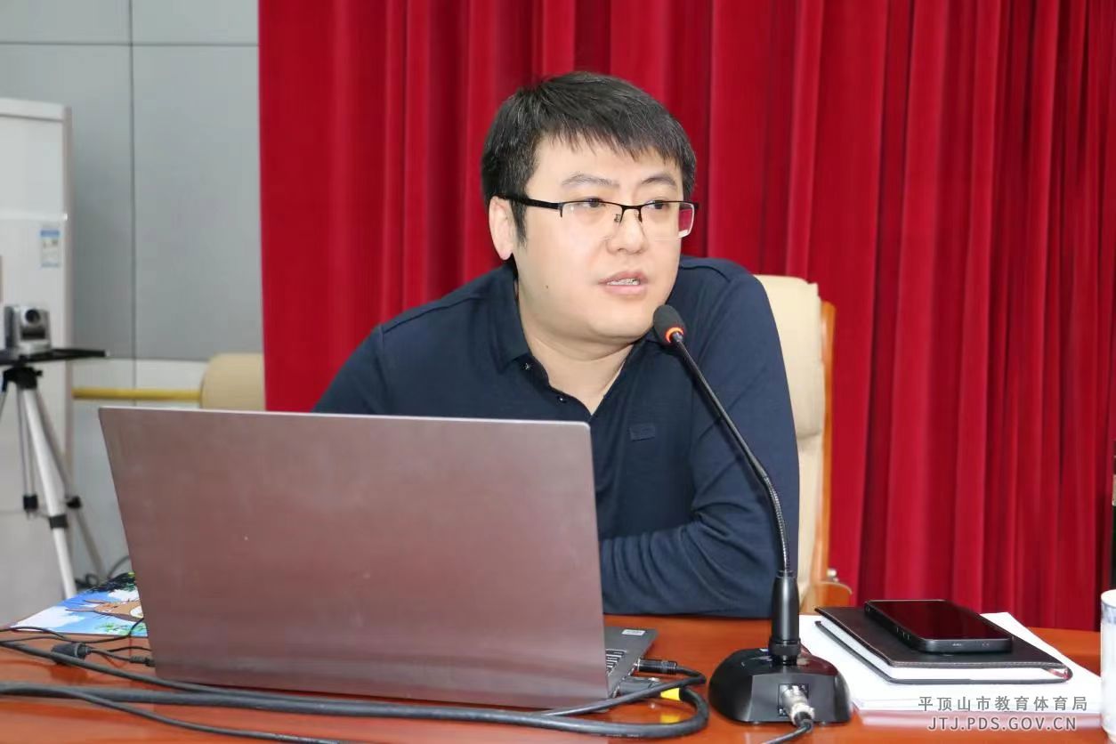 918618742.jpg 918618742.jpg