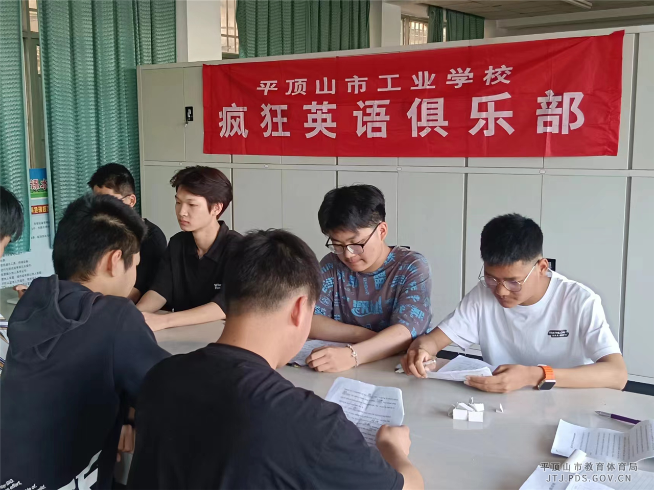 图片1_副本.png 图片1_副本.png