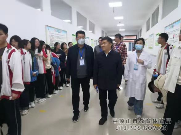 1221182591.jpg 1221182591.jpg