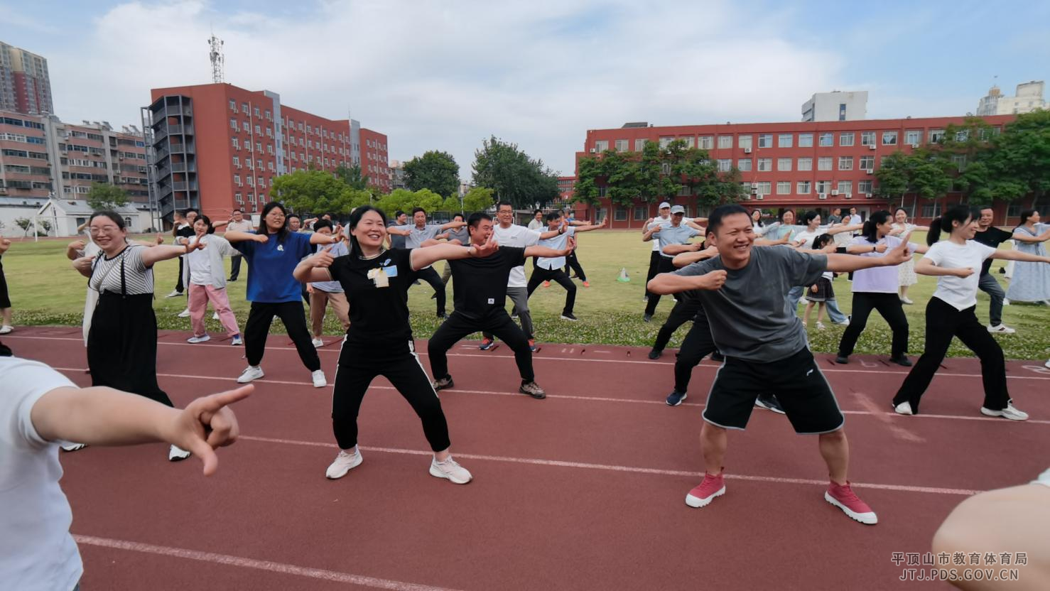 图片16.png 图片16.png