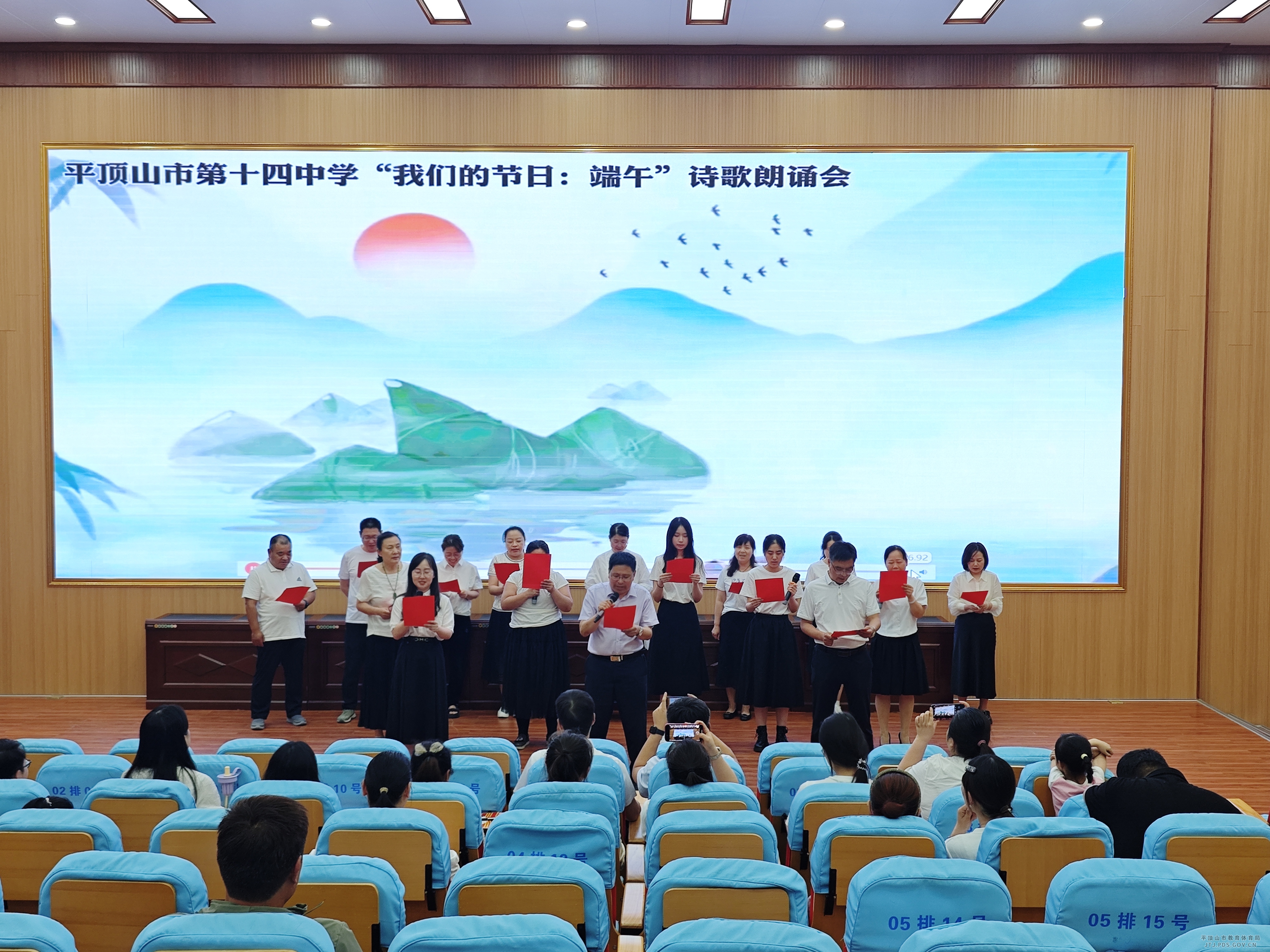 行政.jpg 行政.jpg