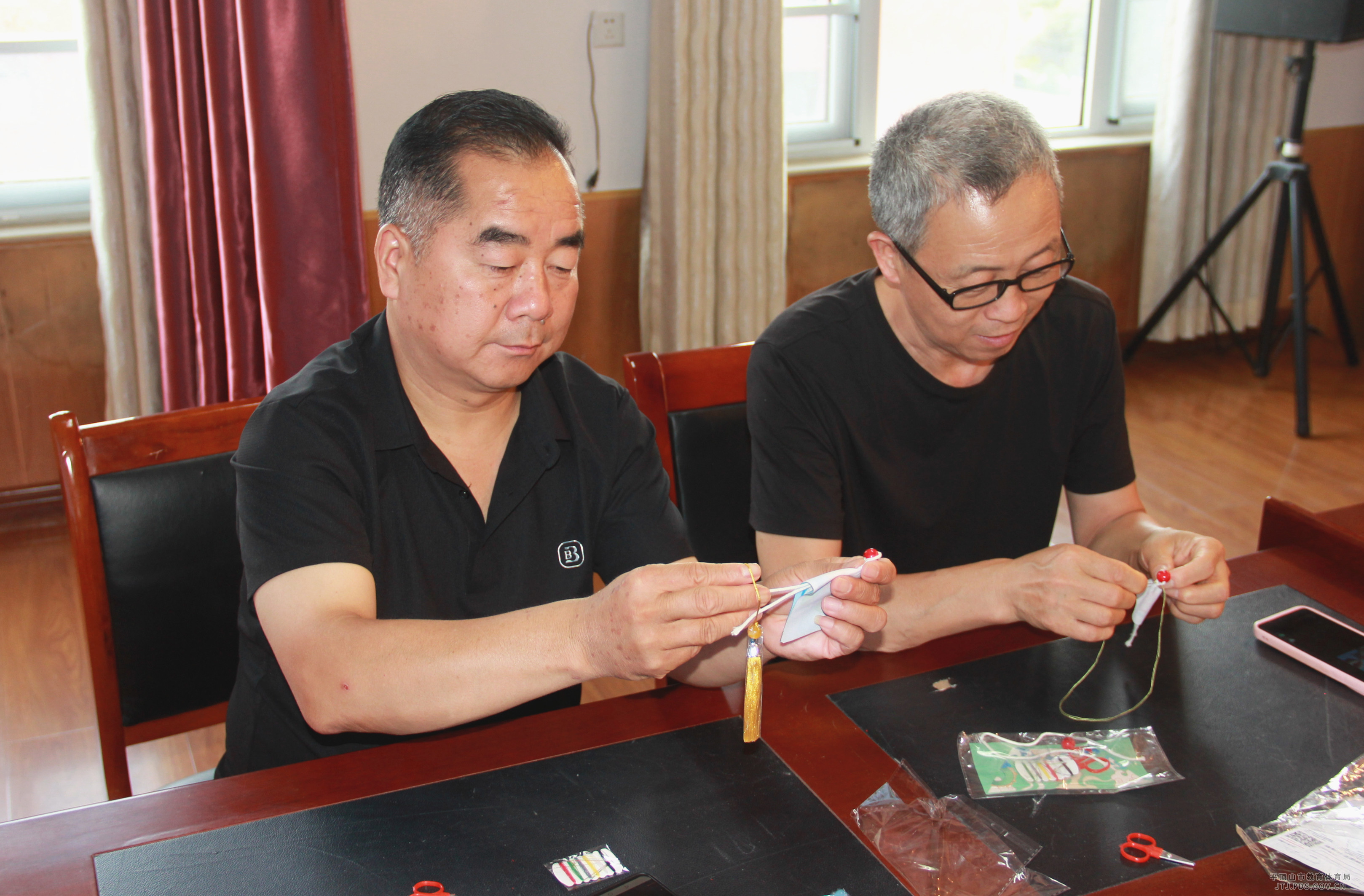 端午制作香囊 049.JPG 端午制作香囊 049.JPG