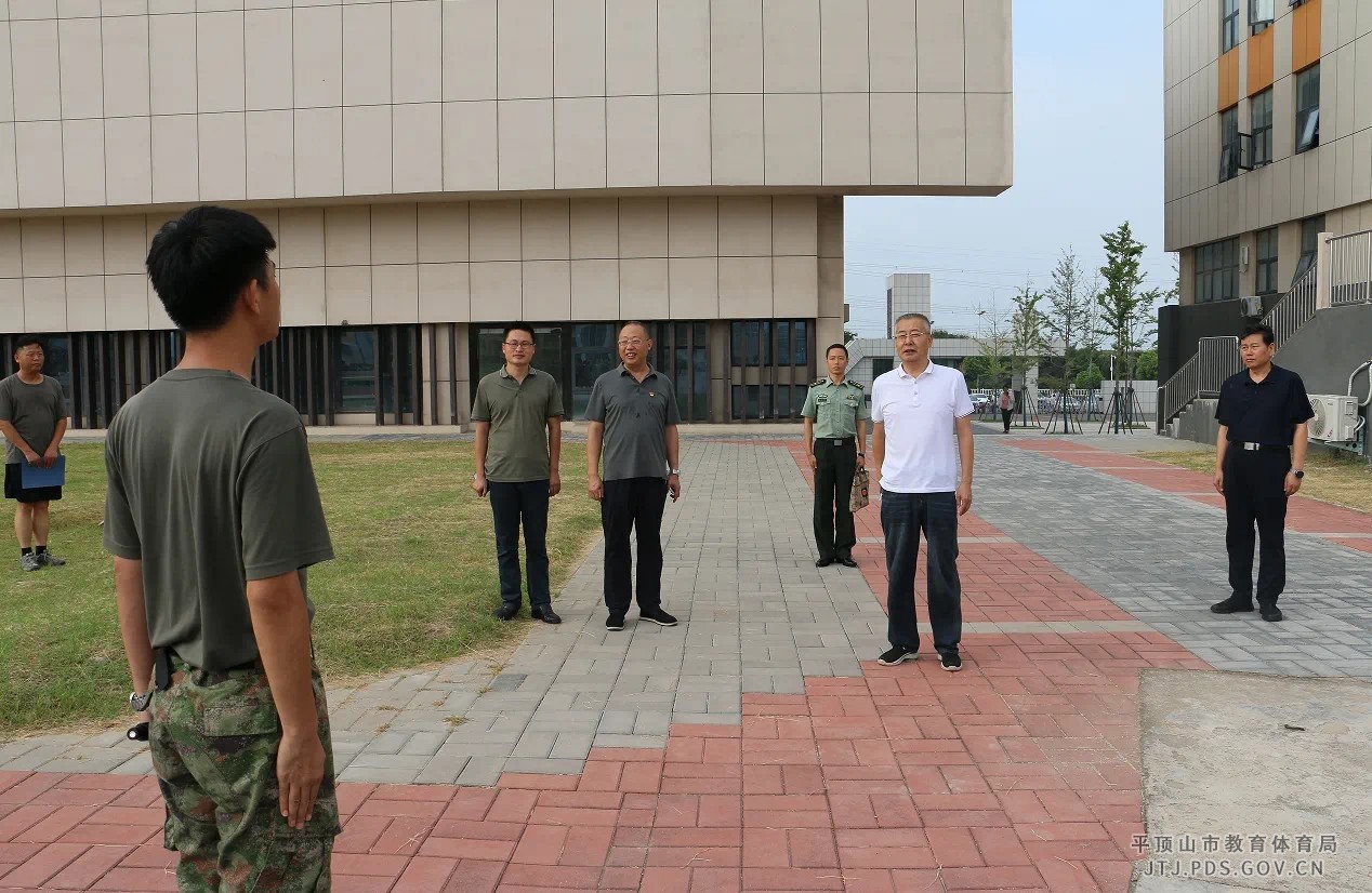 37216696.jpg 37216696.jpg